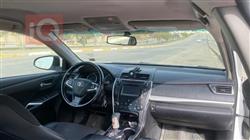 تۆیۆتا کامری